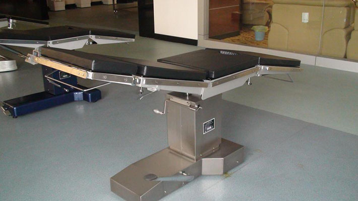 Operating table - surgical table